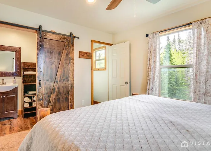 Ridgeview Retreat - Huge Cabin W/ Private Hot Tub