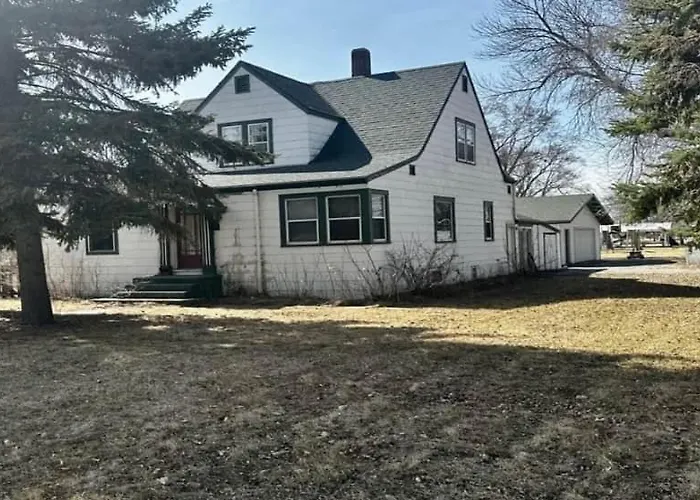 Cozy 2Nd Floor Suite- In Hecla
