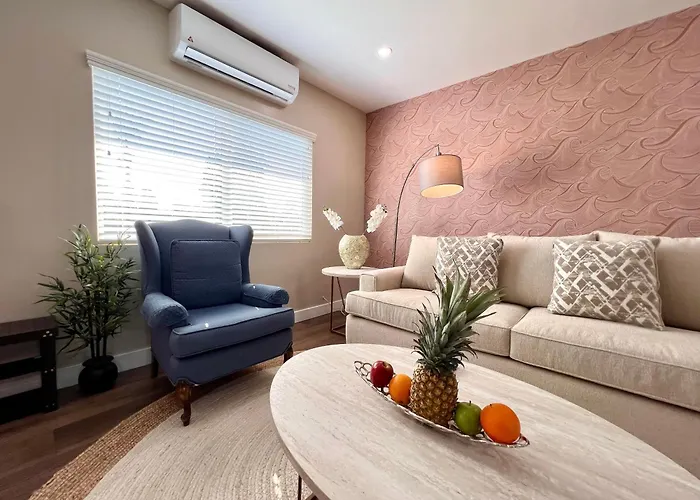 Golden Downey Designer Abode - Poolside Suite