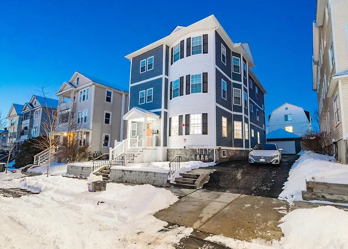 4Br Family-Friendly Worcester Apt - Near Parks - Perfect Summer Base 16-2