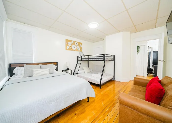 Cozy 3Br Worcester 1St-Floor Apt, Pet-Friendly, Near Clark University, Free Parking 4-1