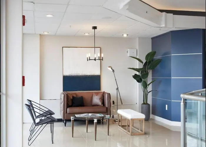Cozy Penthouse At Towson City View