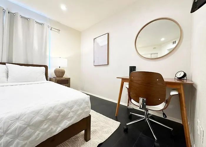2Br Bohemian Haven Near Walk Of Fame - Br6 - Bur
