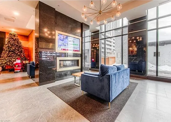 Cozy 2Bd Near Uw