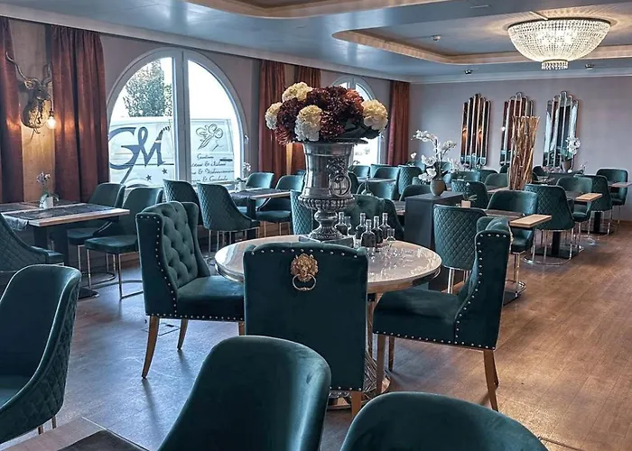 Stroebinger Hof - Therme Wellness Resort