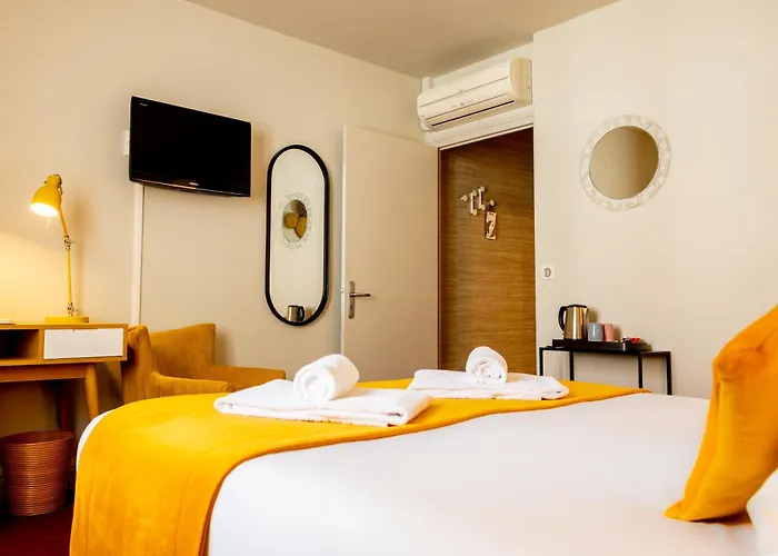 Le Central Boutique Hotel
