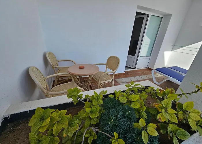 Hotel Puntazo II (Adults Only)