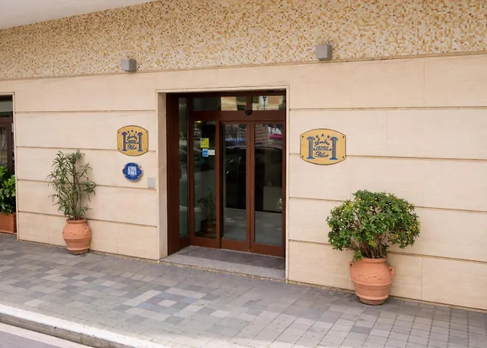Phi Hotel Ambra