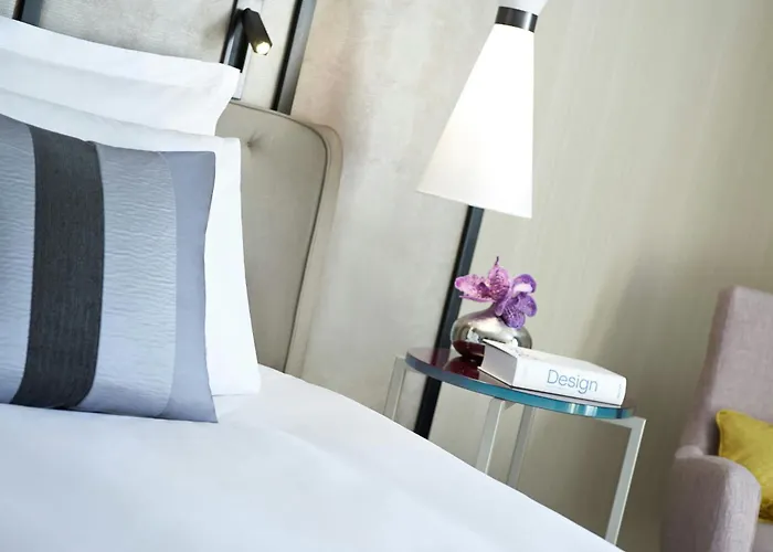 Renaissance Paris La Defense Hotel