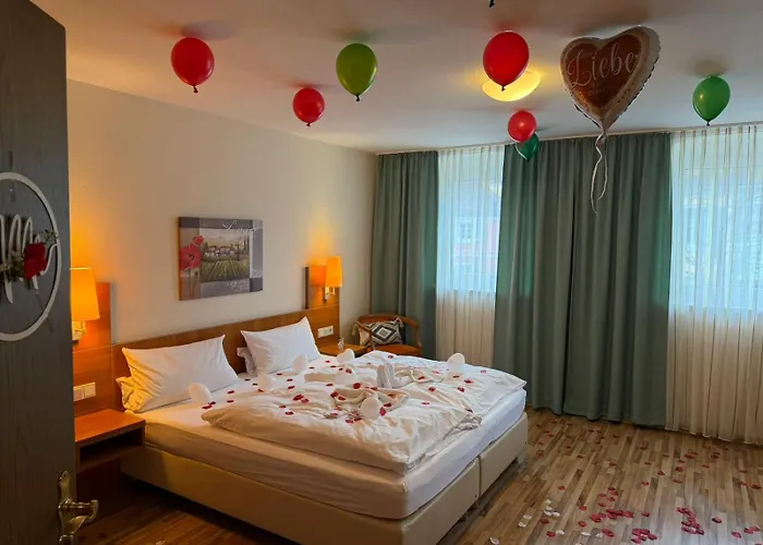 Hotel-Restaurant Zum Kirschbaum