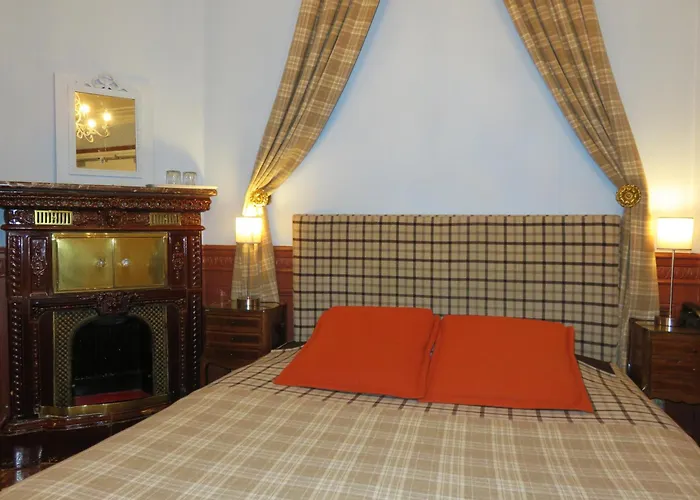 Hotel Windsor Home