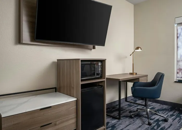Fairfield Inn And Suites By Marriott Dallas Mansfield