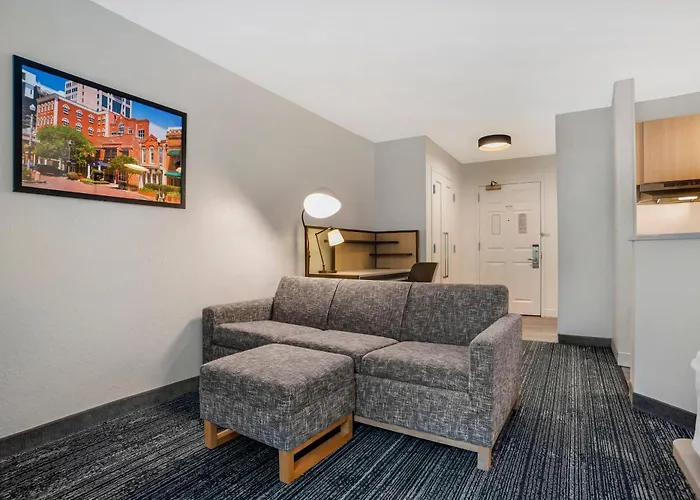 Mainstay Suites