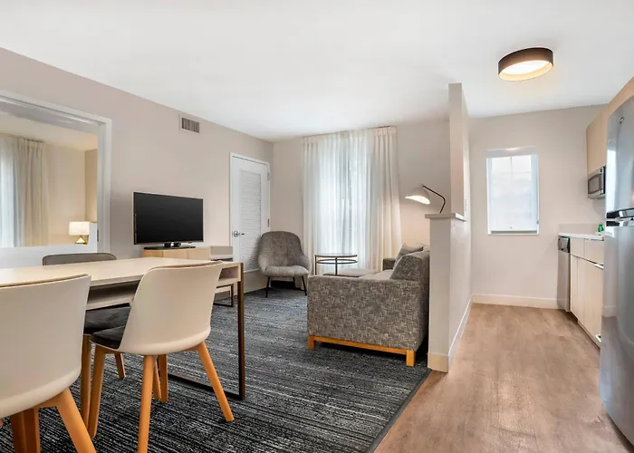 Mainstay Suites