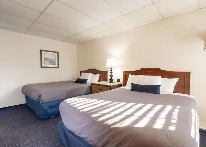 Fireside Inn And Suites Bangor