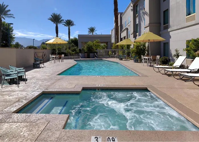 Hampton Inn & Suites Palm Desert