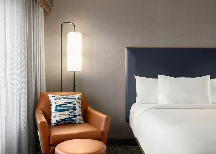 Courtyard By Marriott Kokomo