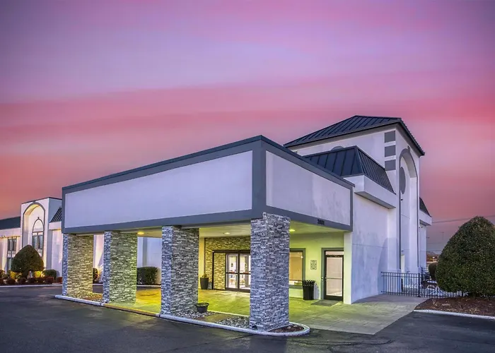 Best Western Greensboro Coliseum Inn