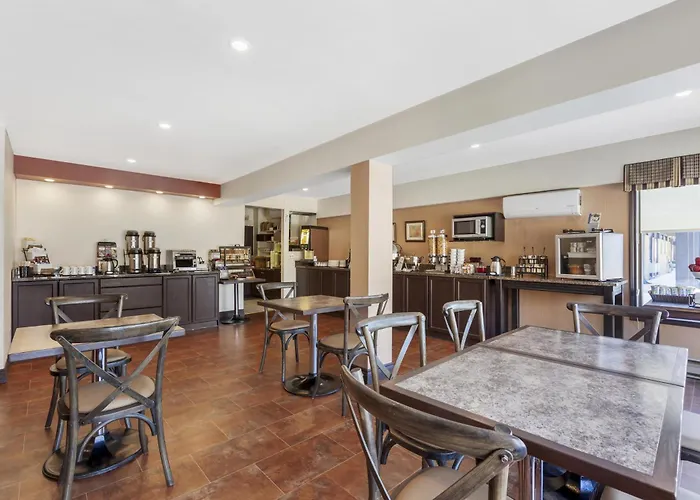 Best Western Plus Otonabee Inn
