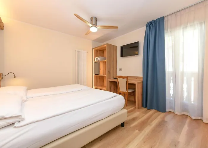 Hotel Denny