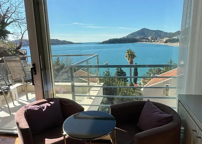 Meridian Hotel