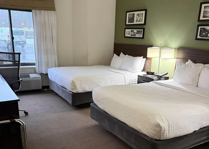 Sleep Inn & Suites Queensbury - Lake George