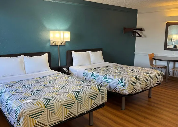 Motel 6-Beaumont, TX