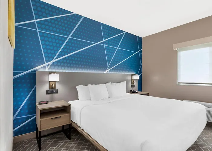 Comfort Inn Ballard-Roosevelt