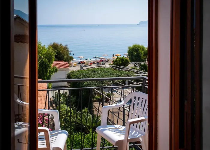 Testa Di Monaco Natural Beach