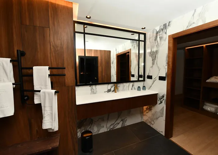 Hotel Salobrena Suites