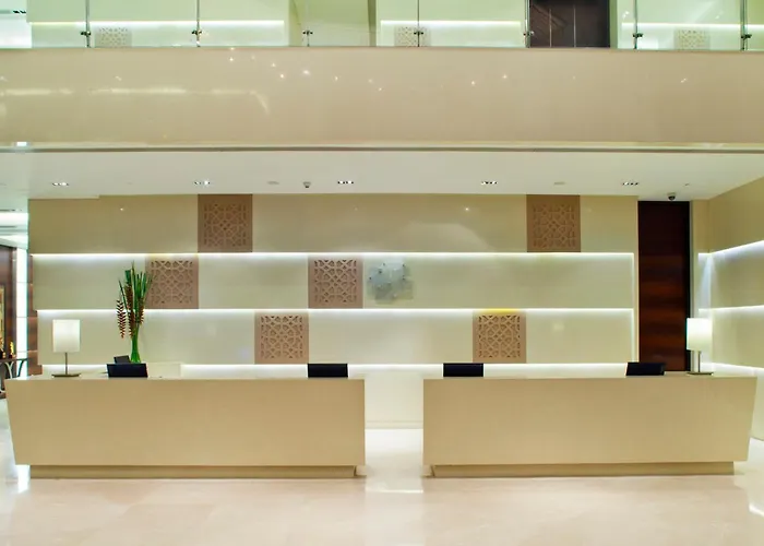 Holiday Inn Mumbai International Airport By Ihg