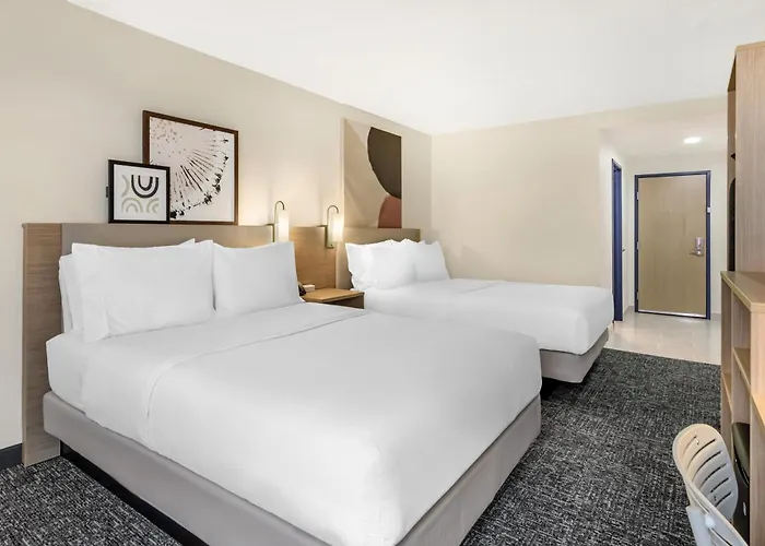 Spark By Hilton Roanoke Airport