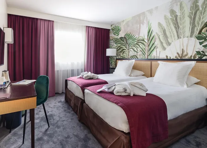 Hotel Paris Neuilly