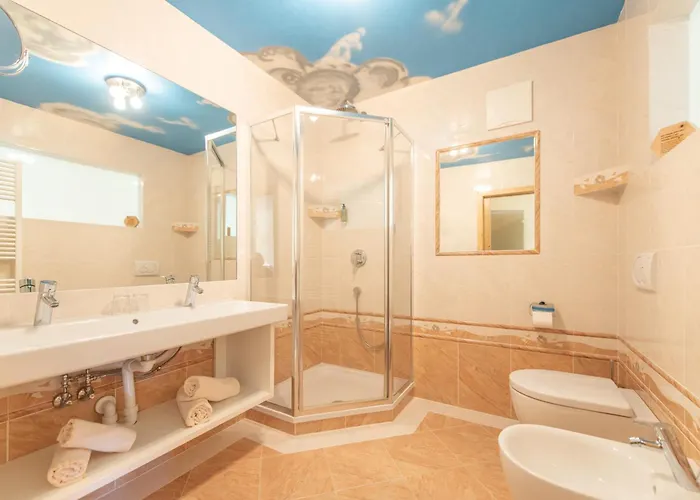 APIPURA hotel rinner