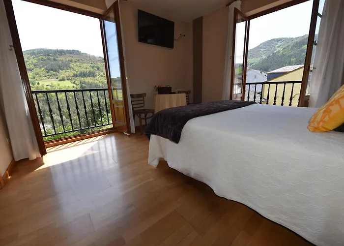 Hotel Restaurante Casa Petronila