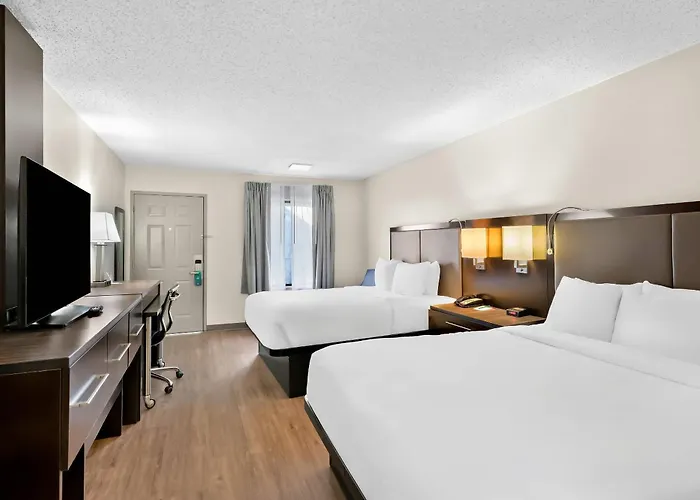 Quality Inn & Suites Monticello