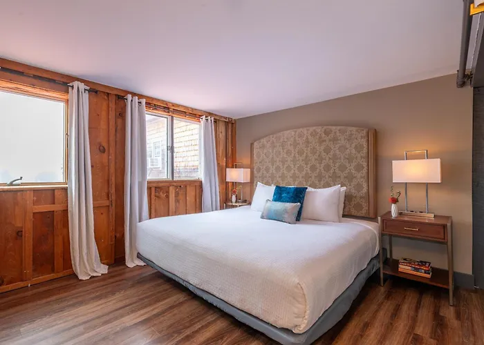 La Tourelle Inn & Spa
