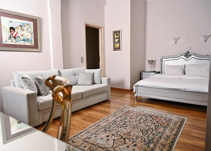 Le Bijou Luxury Rooms & Suites