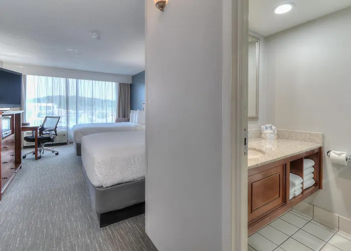 The Ramsey Hotel And Convention Center Pigeon Forge