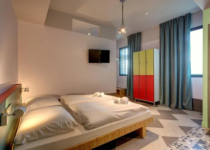 Meininger Hotel Paris Porte De Vincennes