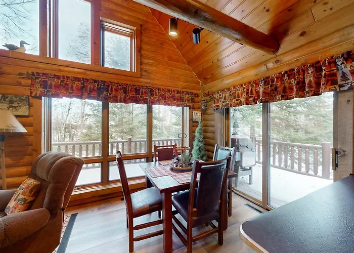 Annabelle Log Home
