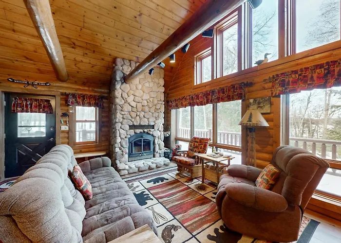 Annabelle Log Home