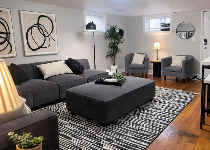 Close To Unc With Great Yard, Firepit & Free Bikes!