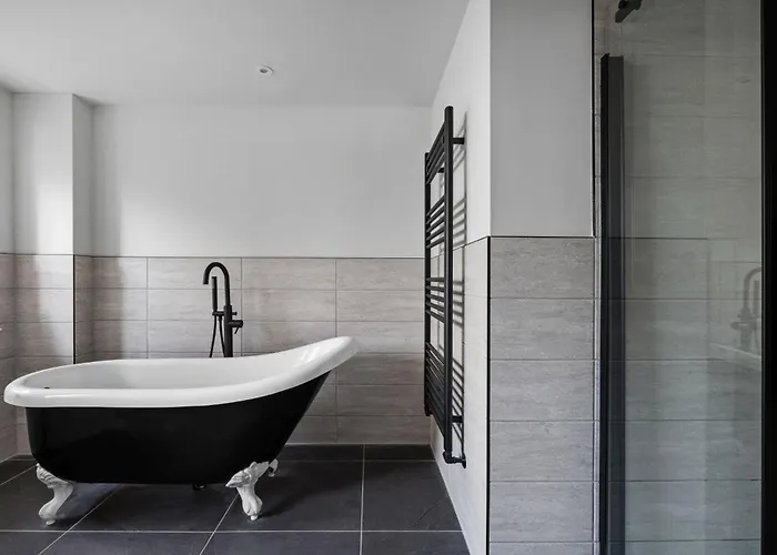 Golden Vanity Suite - Sea View - Free Wi-Fi