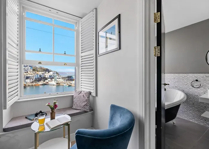 Leader Suite - Sea View - Free Wi-Fi