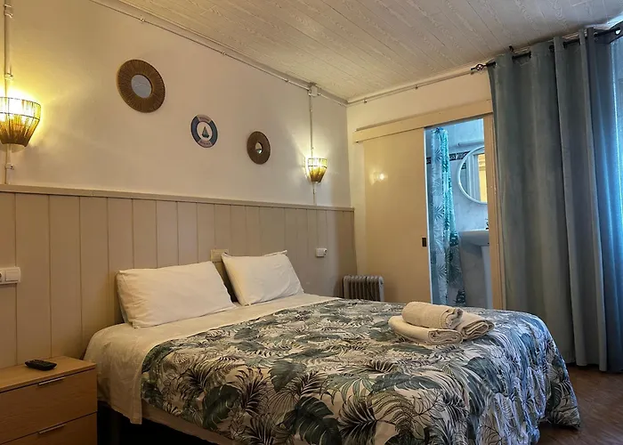 P&R Hostals Maria Rosa