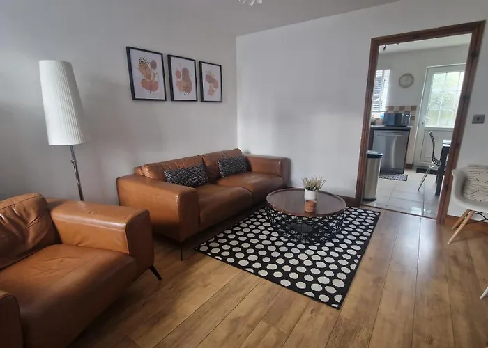Clementine House - 3 Bed Holiday Home