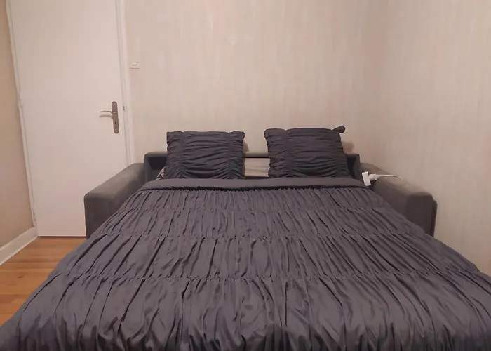 chambre individuelle très confortable avec verrou
