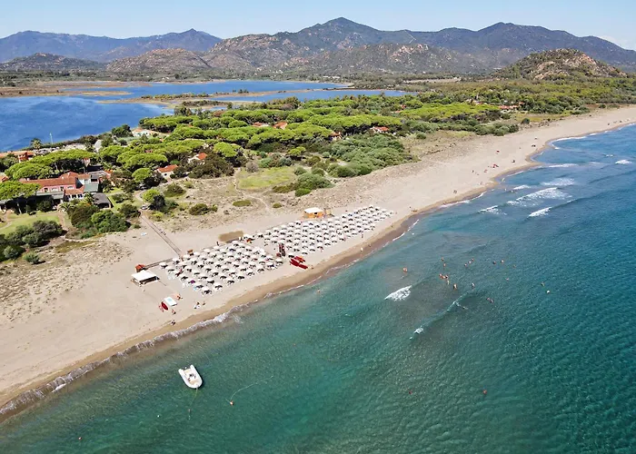 Colostrai Hotel Club