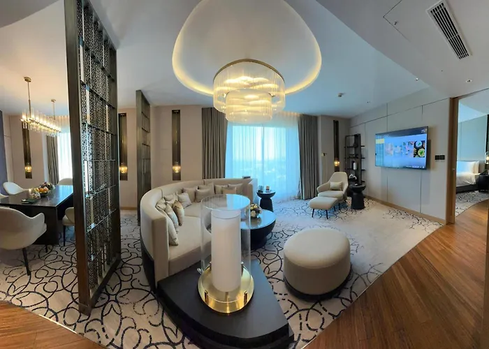 Lyfe Hotel